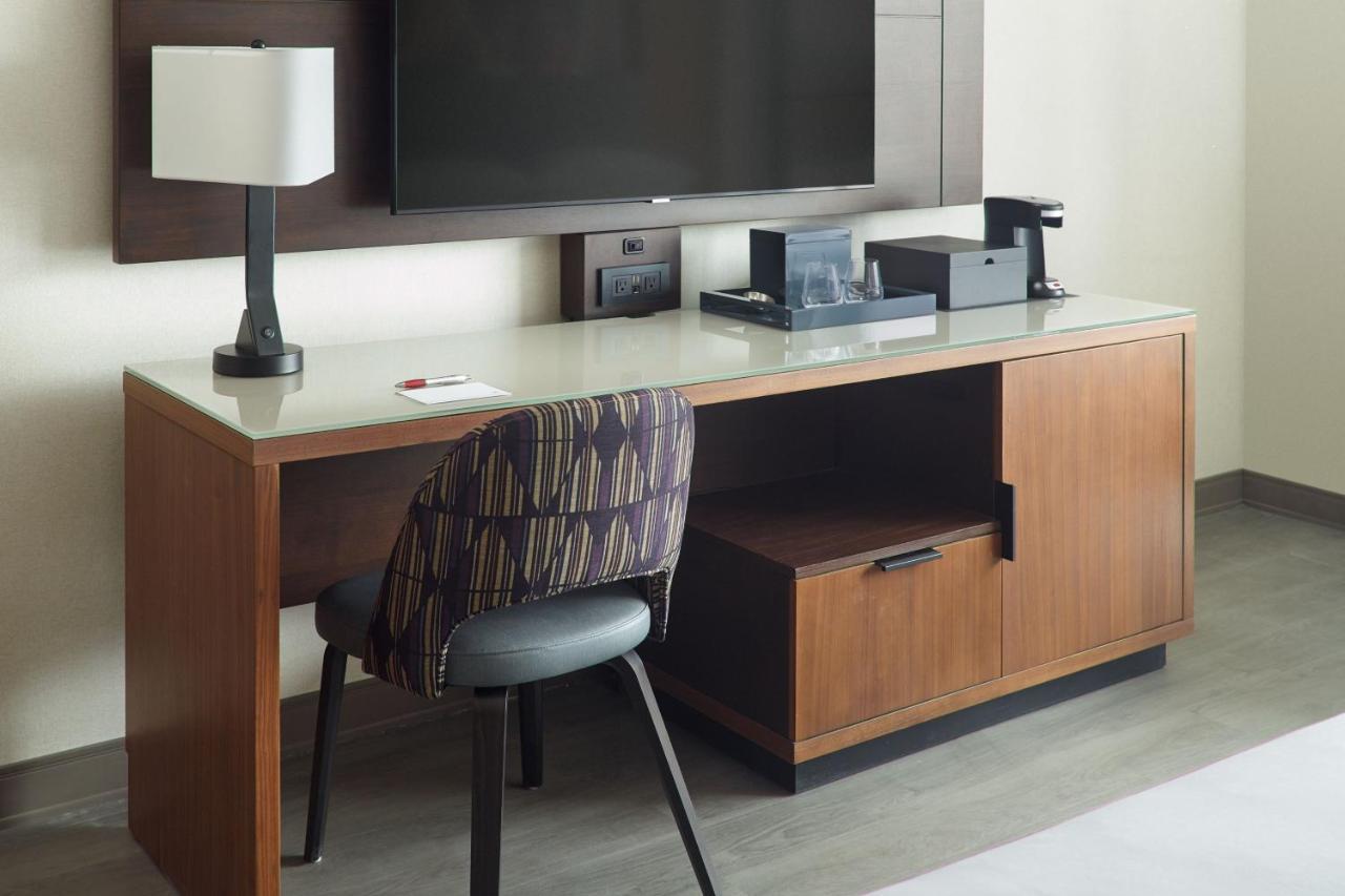 Marriott Knoxville Downtown Екстер'єр фото