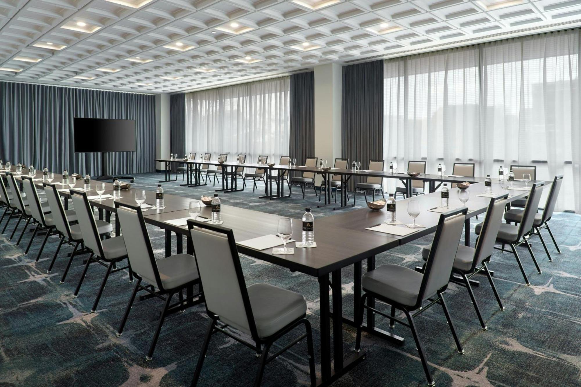 Marriott Knoxville Downtown Екстер'єр фото