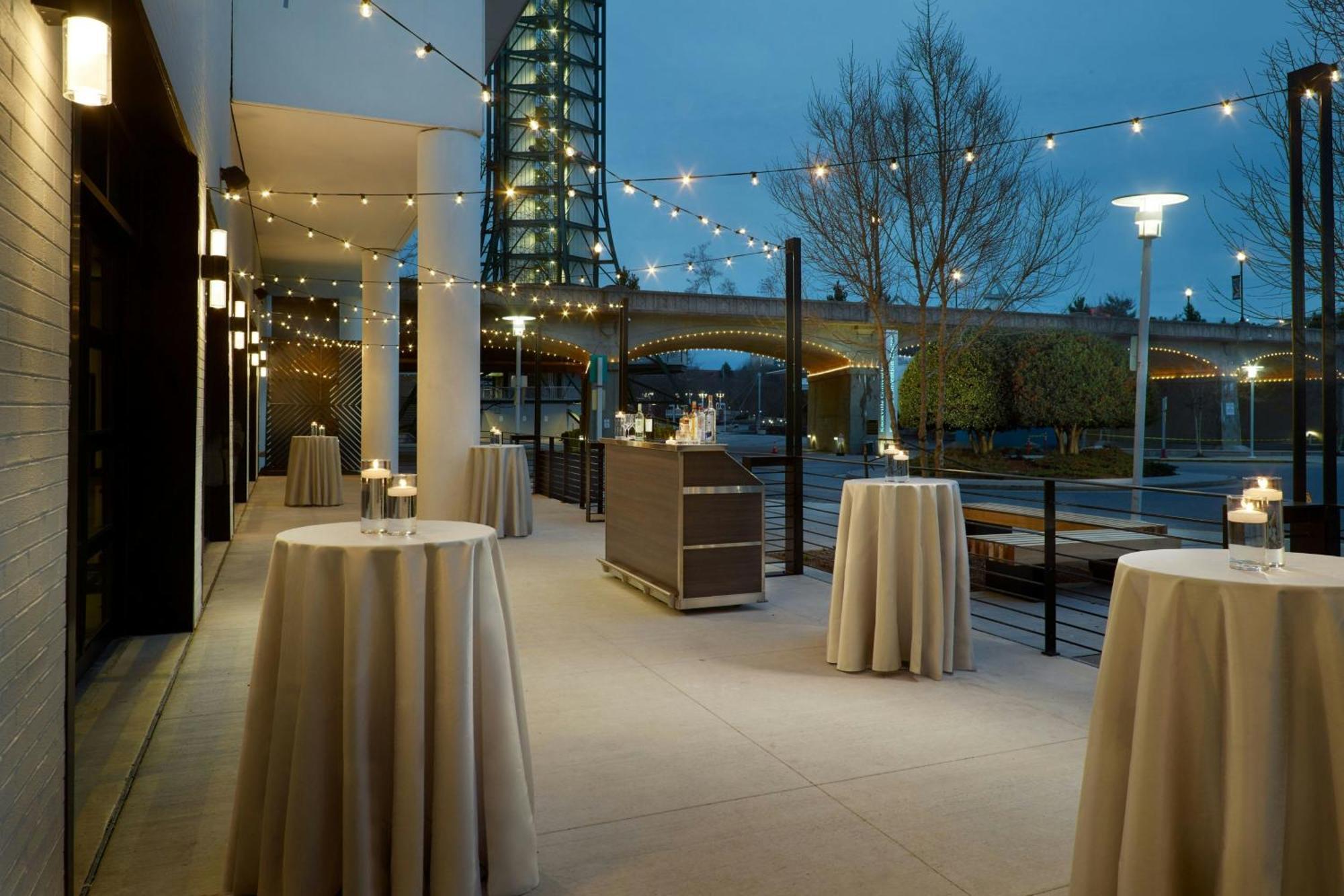 Marriott Knoxville Downtown Екстер'єр фото