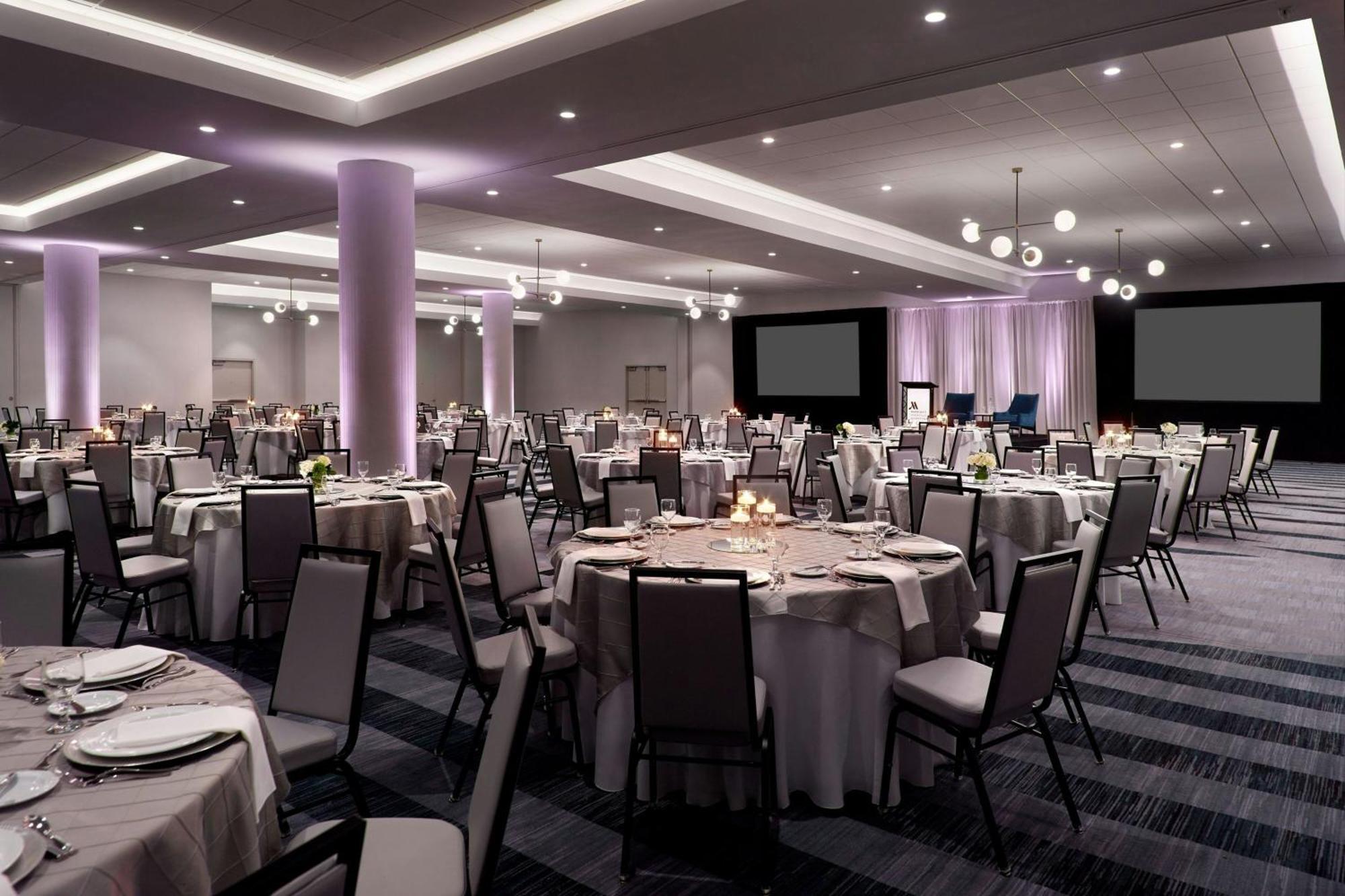 Marriott Knoxville Downtown Екстер'єр фото