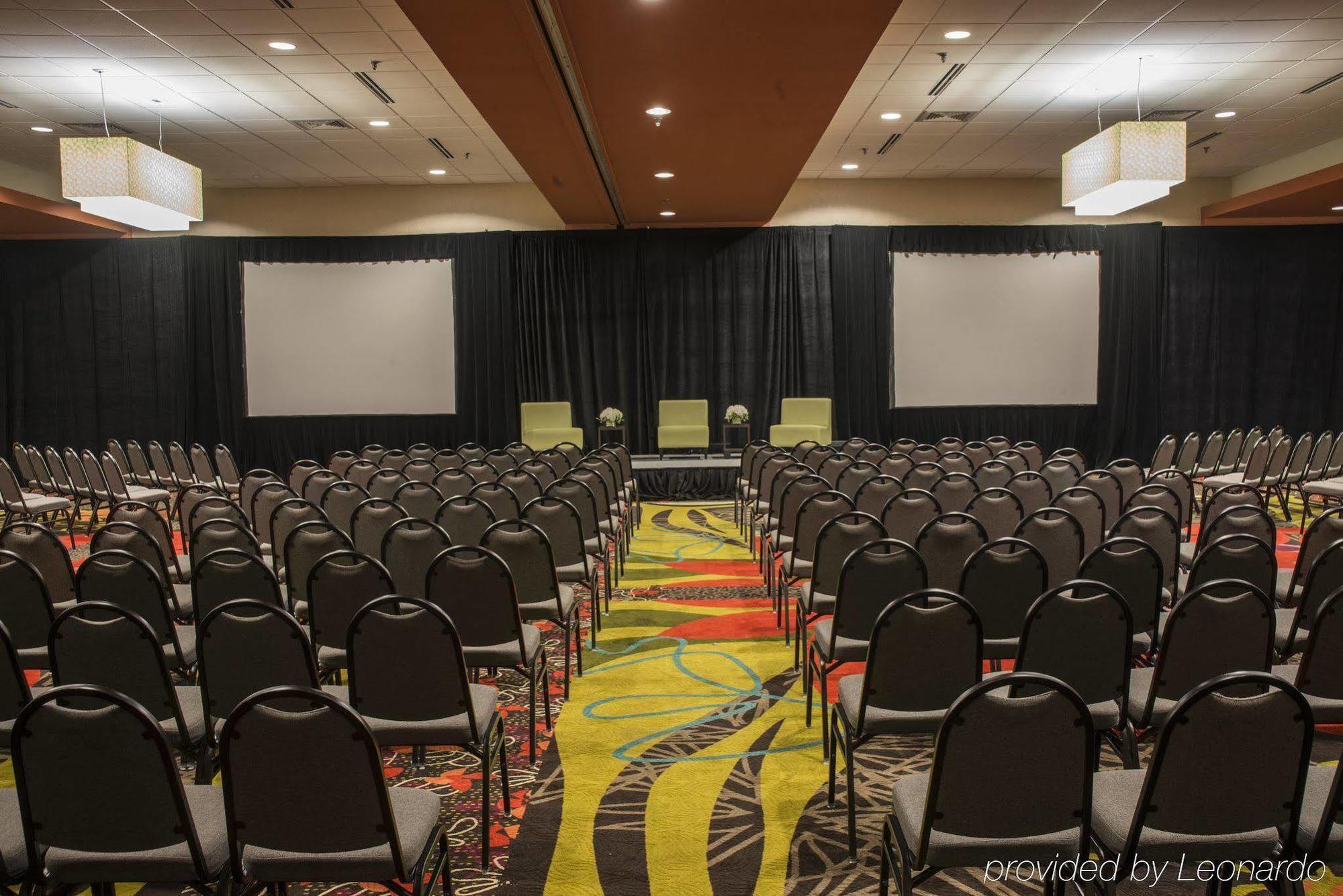 Marriott Knoxville Downtown Екстер'єр фото